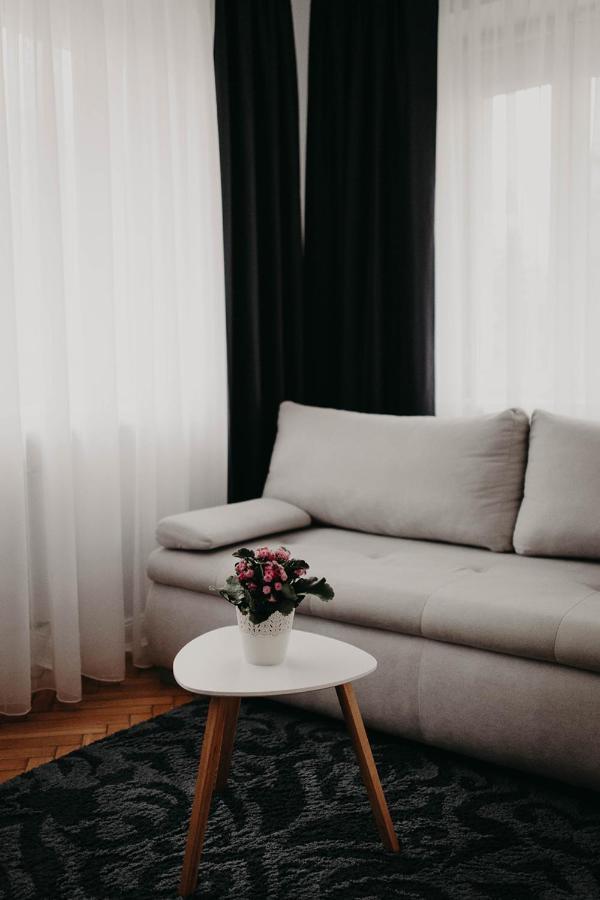 Apartamenty „Nad Popradem” Rytro Exteriör bild